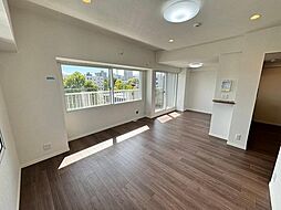 アルス月寒中央アネックス 3LDKのリビング/ダイニング