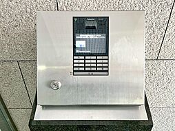 【オートロック】オートロック完備で、防犯面に配慮された安心の住まいです。現地（2026年3月）撮影
