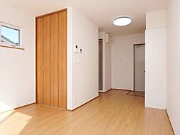 メゾンドＹＭ 2階ワンルームのリビング/ダイニング