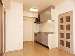 ＹＳ習志野台 4階3DKのリビング/ダイニング