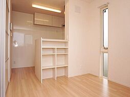 ヴィクトワールＨ1 2階1DKのリビング/ダイニング