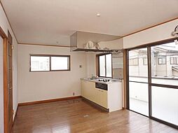 蛯原ビル 2階3LDKのリビング/ダイニング