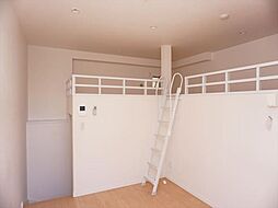 ＫＡＨＡＬＥ八千代Ａ（カハレヤチヨエー） 1階ワンルームのリビング/ダイニング