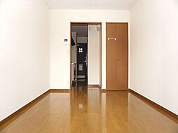 グランデュール八千代台 1階ワンルームのリビング/ダイニング