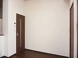 クレオ村上 2階1Kのリビング/ダイニング