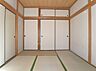 室内：室内