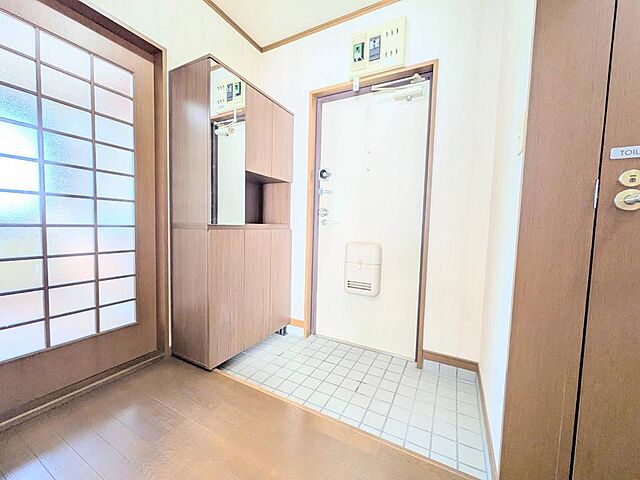 玄関 スカイウェイ立石 5階/-