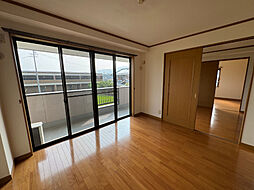 グランディール雅I 203 2階4LDKのリビング/ダイニング