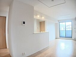 ブリーズメゾンＢ 101 1階1LDKのリビング/ダイニング