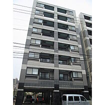 クラージュ南円山 203 ｜ 北海道札幌市中央区南三条西23丁目1-16（賃貸マンション1LDK・3階・34.42㎡） その1