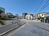 リビング/ダイニング：前面道路