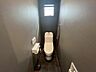 トイレ：スタイリッシュで落ち着いたトイレ空間