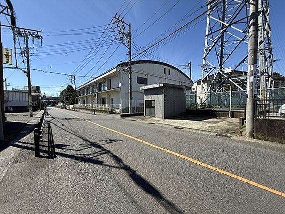 前面道路からの...