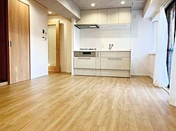 シャーレー原宿 2LDKのリビング/ダイニング