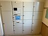 エントランス：宅配BOXあるため、不在の時も安心です！