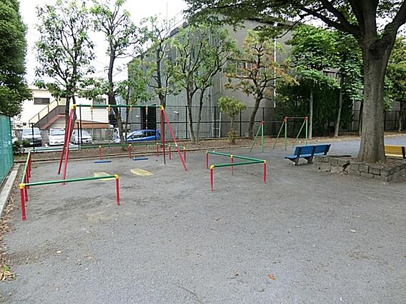 金森公園まで約...