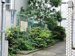 中坂児童遊園まで約359m