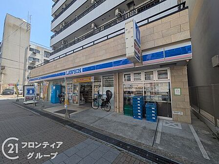 ローソン神戸生田町四丁目店 徒歩3分。 210m