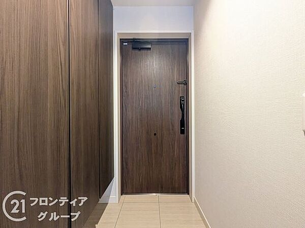 玄関を拡大表示