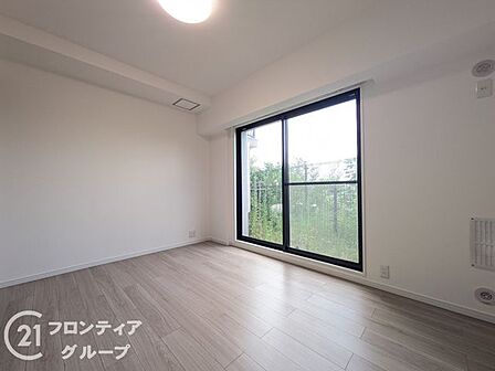 マイホームは一生に一度の大きな買い物だからこそ、納得いくまで情報を集めてほしいと思います。疑問はどんどんスタッフにぶつけてください