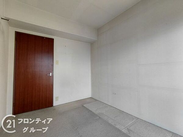 寝室を拡大表示