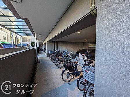 物件から受けた印象や、周辺の生活環境への疑問まで、気になることを何でも話してみてください。暮らしのイメージを一緒に整理していきましょう