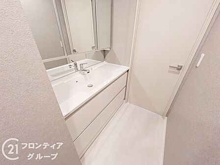 ご見学は無料で承っています。気になる点があれば現地でしっかり確認できますので、まずはお気軽にご予約ください