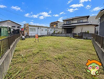 外観:現況更地。約34.75坪の住宅用地で、建築プランがイメージしやすい敷地です。 外観:現況更地。約34.75坪の住宅用地で、建築プランがイメージしやすい敷地です。