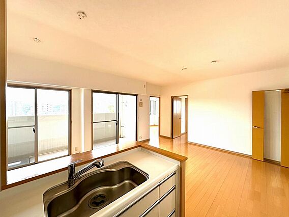 リビング/ダイ...