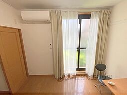 レオパレスグレイスIII 1階1Kのリビング/ダイニング