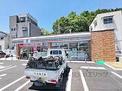 セブンイレブン　生駒中菜畑1丁目店まで450メートル