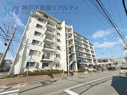 ◆高い耐久性や断熱・気密性、防音性に優れた鉄筋コンクリート構造です。
