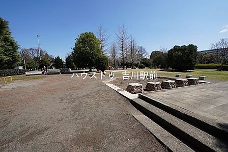 早稲田公園 230m