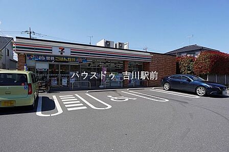 セブン-イレブン 三郷早稲田5丁目店 460m