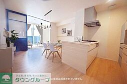 ソレアード 204 2階1LDKのリビング/ダイニング