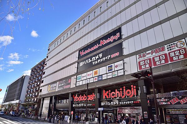 周辺を拡大表示