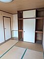 和室には収納も...