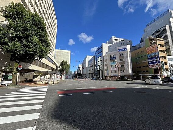 前面道路含む現...