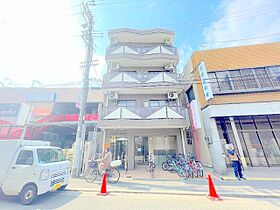 ラ・ベル・シャンブル  ｜ 大阪府大阪市淀川区十三元今里２丁目2番47号（賃貸マンション1K・4階・23.00㎡） その1