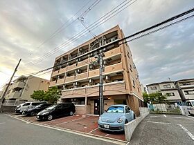 ラグゼ豊津  ｜ 大阪府吹田市豊津町（賃貸マンション1K・4階・21.95㎡） その1