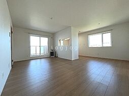 タウンハウス西野参番館 206 2階3LDKのリビング/ダイニング