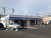ローソン札幌二十四軒3条店 664m