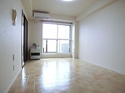 Ｆ’ｓ　Ｖｉｌｌａ　Ｈｅｉｗａ（旧コーポラス平和） 402 4階2DKのリビング/ダイニング