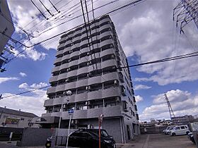 大阪府大阪市東淀川区小松２丁目17番56号（賃貸マンション1K・10階・20.65㎡） その1