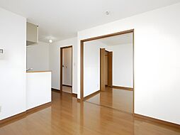 札幌市営東西線 西18丁目駅 徒歩10分の賃貸アパート 3階1LDKのリビング/ダイニング