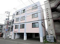 札幌市営東西線 南郷13丁目駅 徒歩9分の賃貸アパート