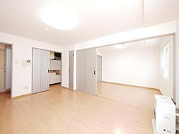 札幌市営南北線 南平岸駅 徒歩10分の賃貸マンション 3階1LDKのリビング/ダイニング