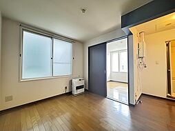 札幌市営東西線 西11丁目駅 徒歩11分の賃貸アパート 3階1DKのリビング/ダイニング