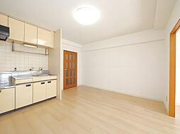 札幌市営南北線 平岸駅 徒歩5分の賃貸マンション 3階1LDKのリビング/ダイニング