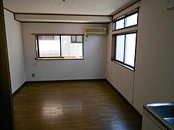 荒井ビル 2F-WEST 2LDKのリビング/ダイニング